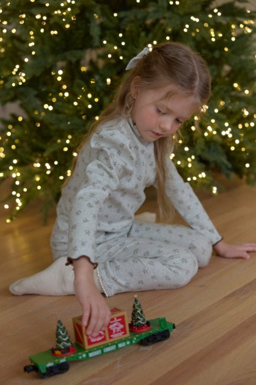 法式花邊澎袖碎花家居服