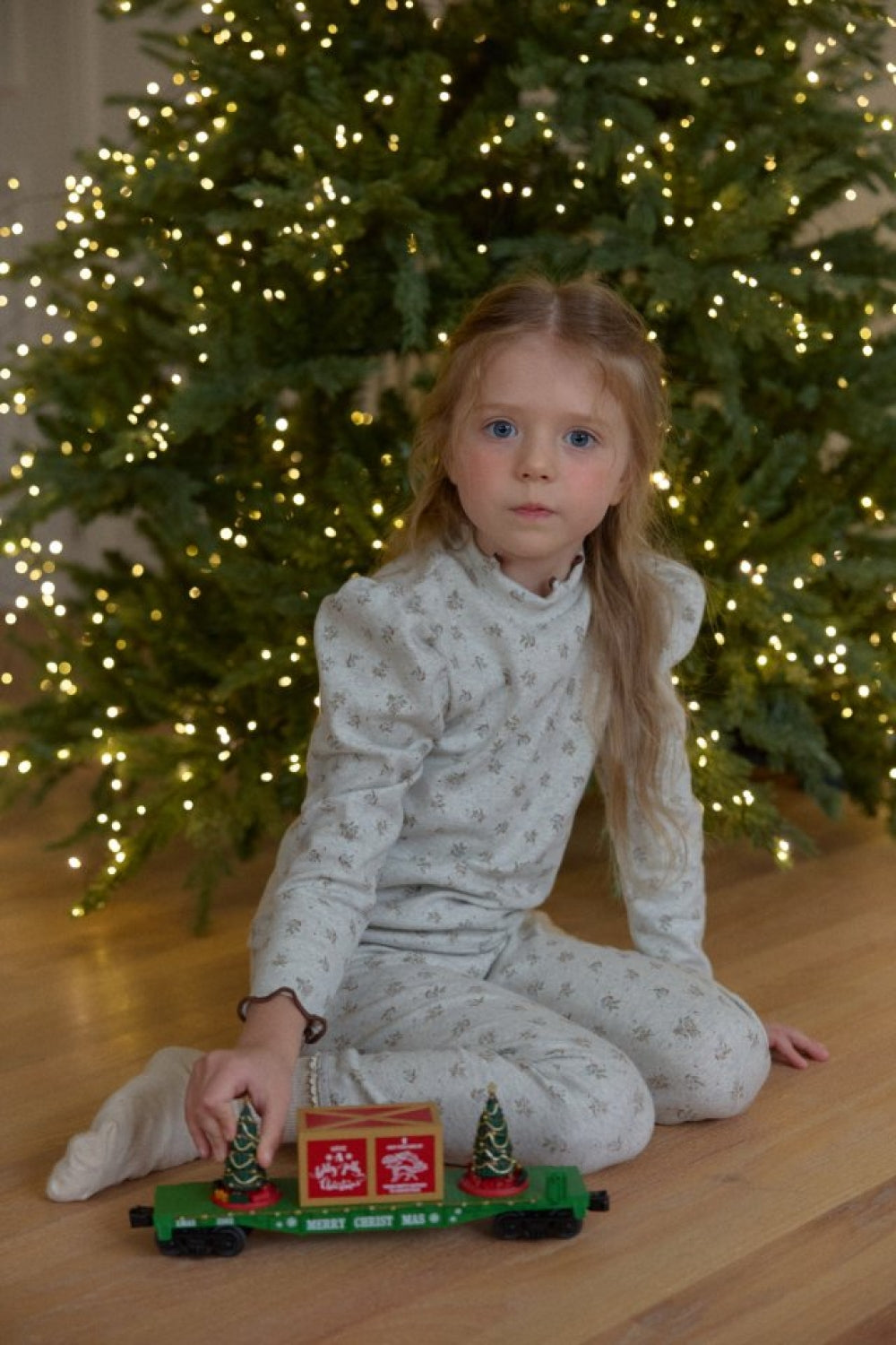 法式花邊澎袖碎花家居服